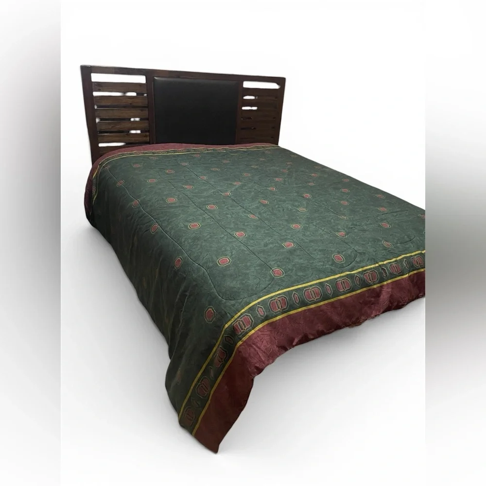 Vintage 90’s Burgundy and Hunter Green King Size Comforter Retro Nostalgic Y2K